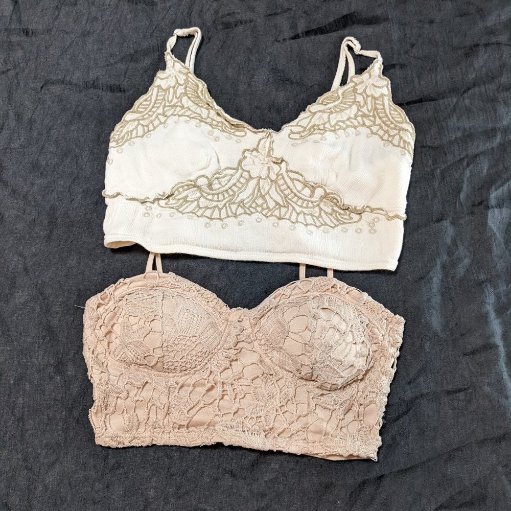 2 Cami Crop Tank Tops Charlotte Russe & American Eagle Neutral Beige - S